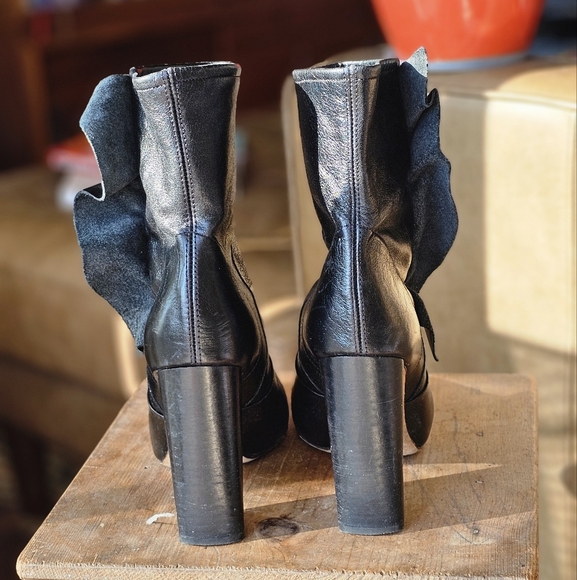 IRO Paris Black Leather Ruffle Ankle Boots - Picture 3 of 8